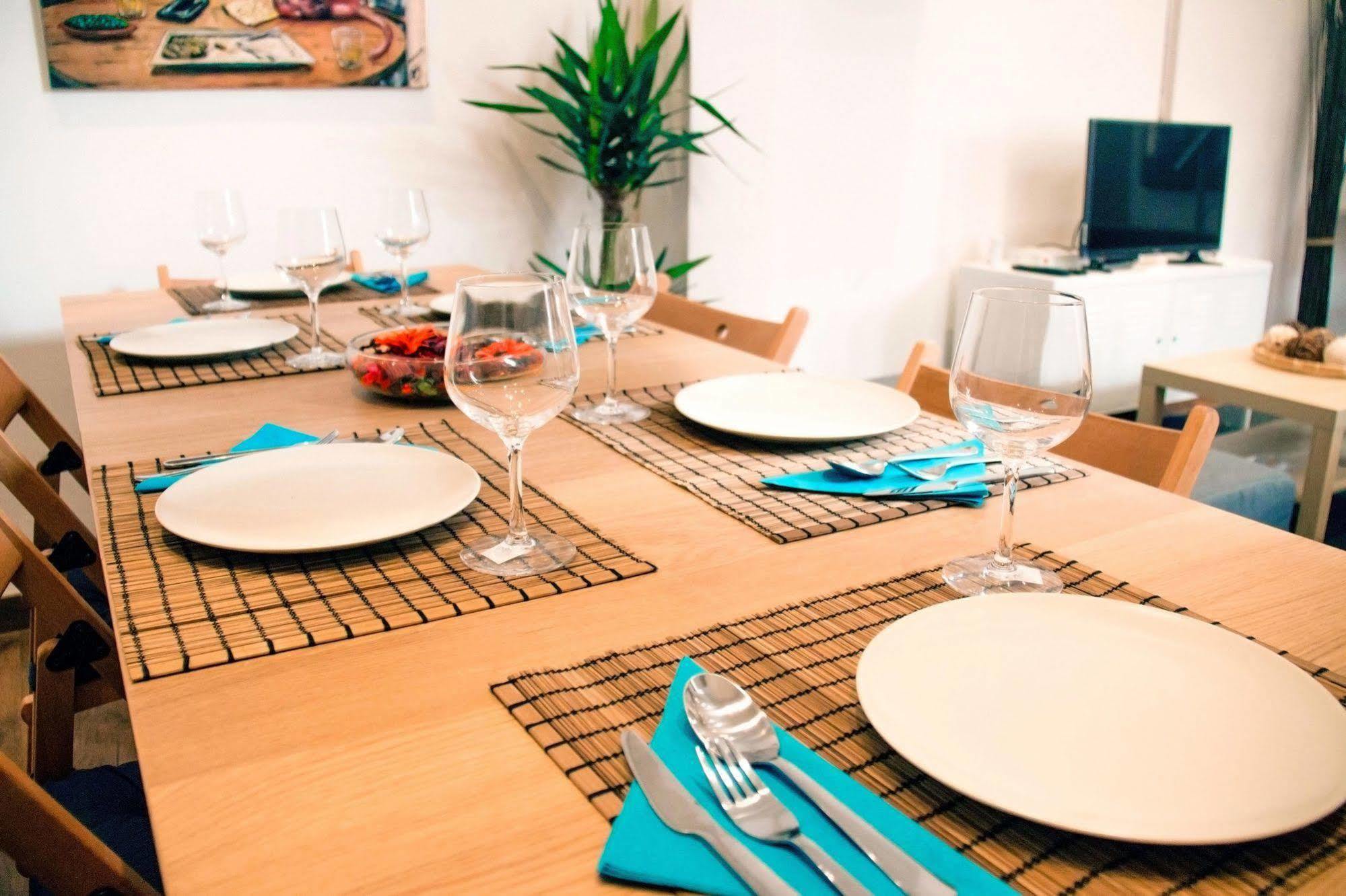 Lollipop Flats City Centre Suite มาดริด ภายนอก รูปภาพ