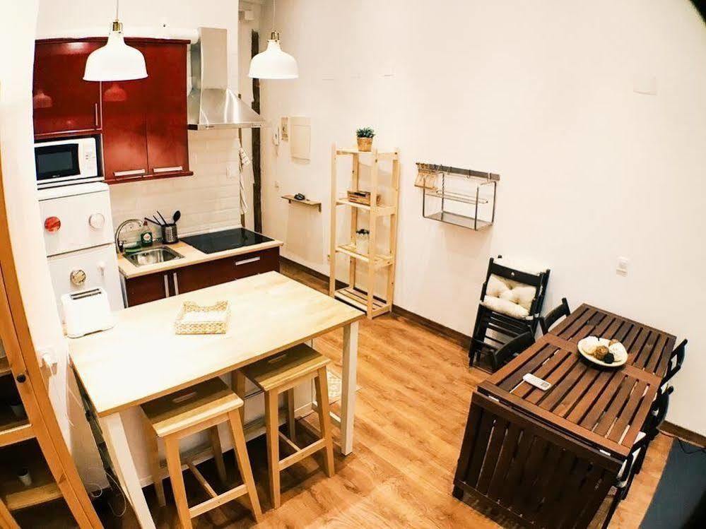 Lollipop Flats City Centre Suite มาดริด ภายนอก รูปภาพ